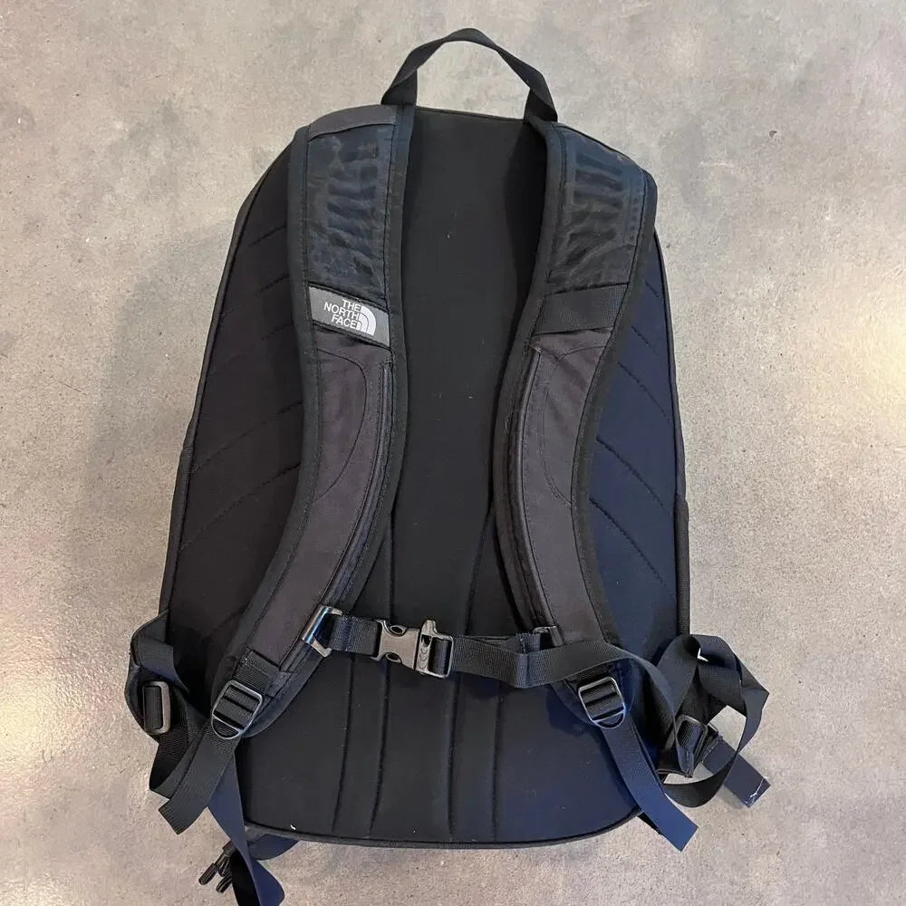 The North Face Vault black backpack 27L unisex school travel bag